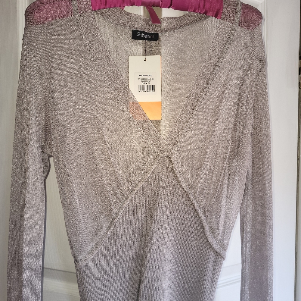 Sheer Top Made in Italy Size 43 Gray Metallic. It is labeled V Neck kimono